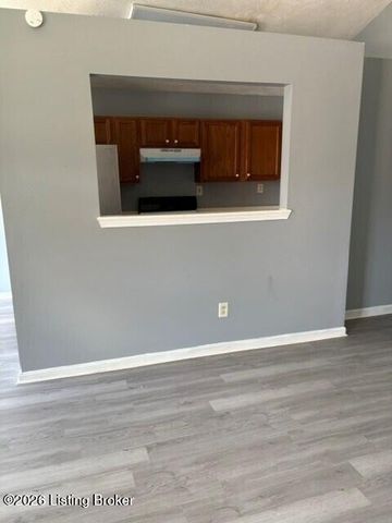 437 S 17th St, Louisville, KY 40203