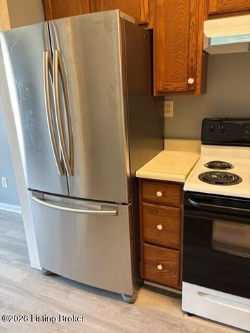 437 S 17th St, Louisville, KY 40203