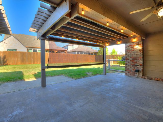 14490 S Florence Avenue, Bixby, OK 74008