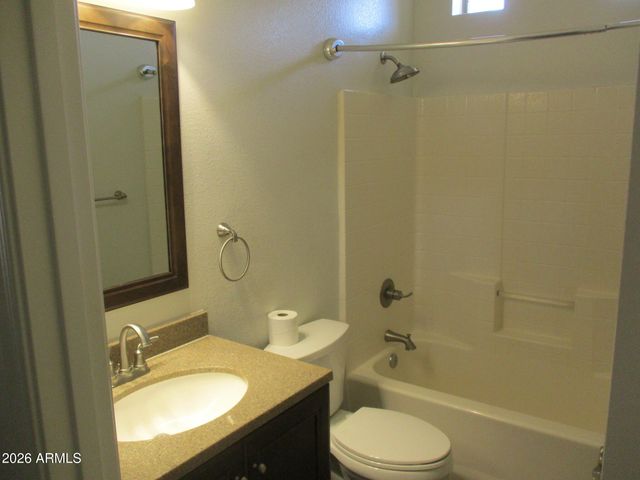 719 N TANGERINE Drive, Chandler, AZ 85226