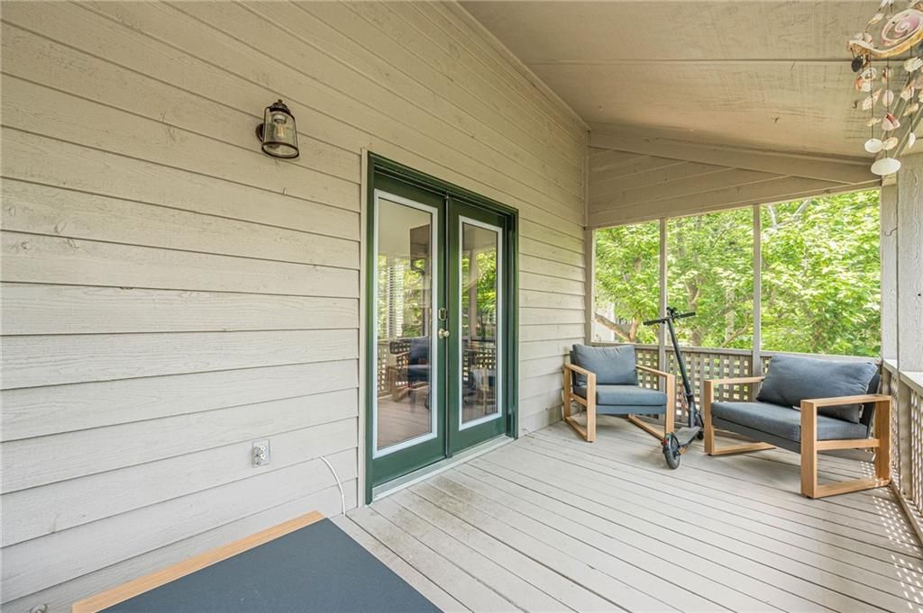 Image 23 of property listing at 526 Gardenia Lane, Marietta, GA 30068