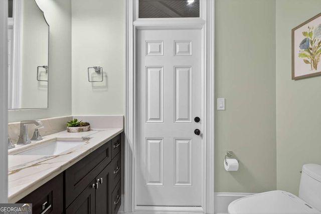 6010 Robbs Drive, Cumming, GA 30041