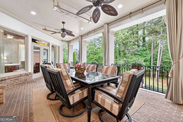 6010 Robbs Drive, Cumming, GA 30041