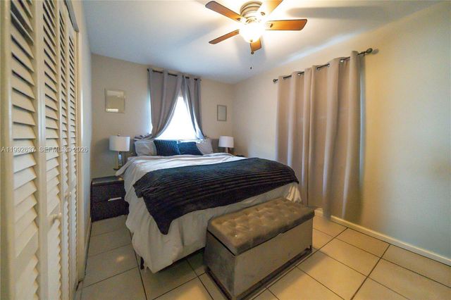 1119 NW 10th Pl, Fort Lauderdale, FL 33311