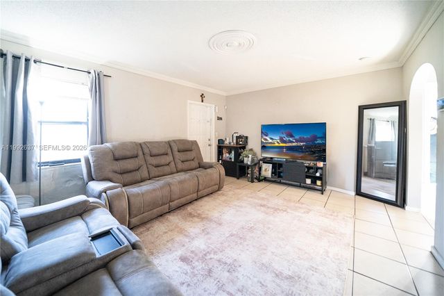 1119 NW 10th Pl, Fort Lauderdale, FL 33311