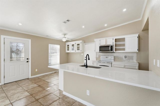 9420 Kerrville Street, Dallas, TX 75227