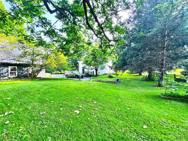1765 West Road, Oneida, NY 13421