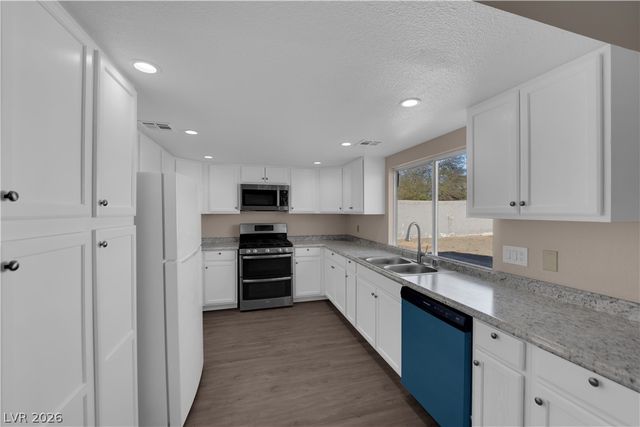 785 Grape Vine Avenue, Henderson, NV 89002