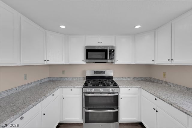 785 Grape Vine Avenue, Henderson, NV 89002