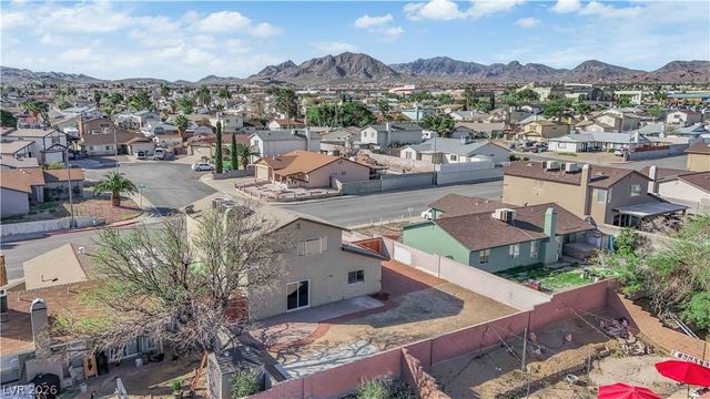 785 Grape Vine Avenue, Henderson, NV 89002