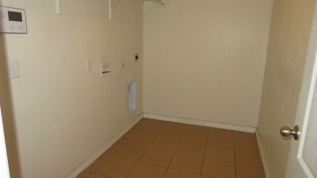 753 Snowy Orchid Lane, Desoto, TX 75115