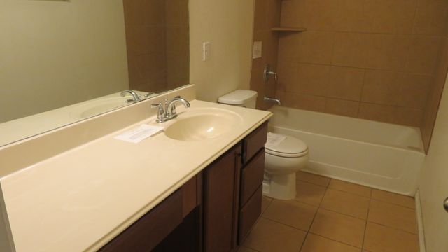 753 Snowy Orchid Lane, Desoto, TX 75115