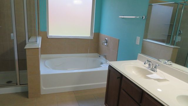 753 Snowy Orchid Lane, Desoto, TX 75115