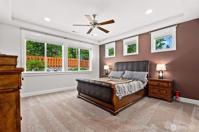 3335 Arrowroot Street SE, Lacey, WA 98513