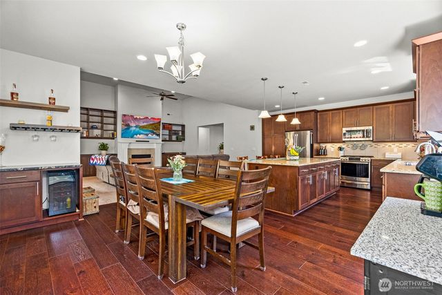 3335 Arrowroot Street SE, Lacey, WA 98513
