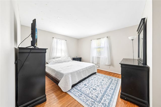 181 Leonard Rd, Greece, NY 14616