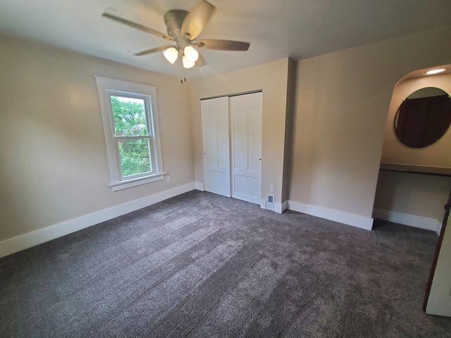 712 3rd st A, Moline, IL 61265