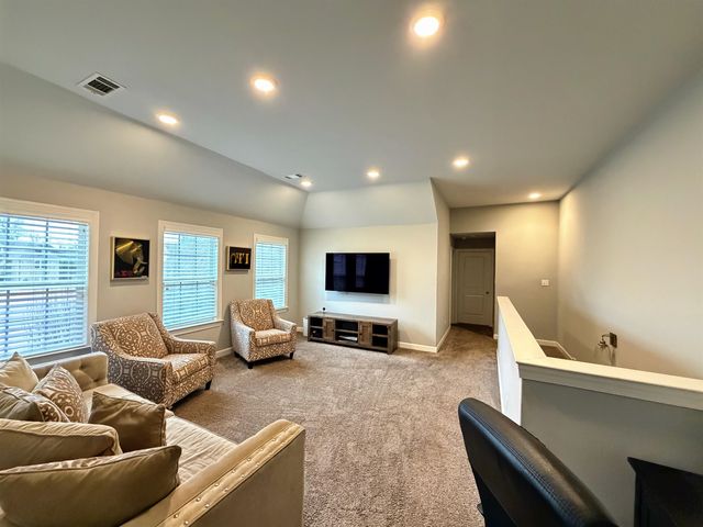 408 TENDER OAKS LN N, Collierville, TN 38017