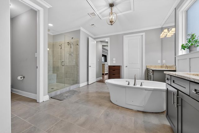 408 TENDER OAKS LN N, Collierville, TN 38017