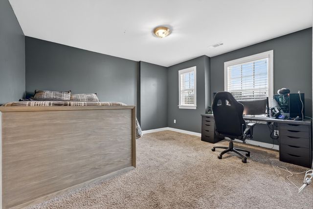 408 TENDER OAKS LN N, Collierville, TN 38017