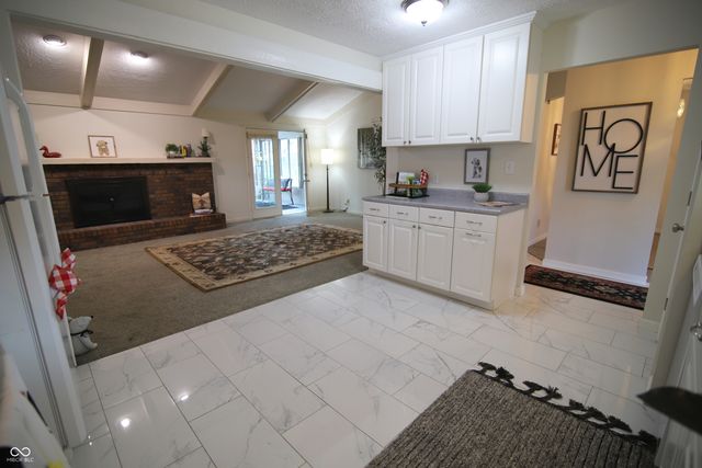 104 Apple Tree Court, Fishers, IN 46038