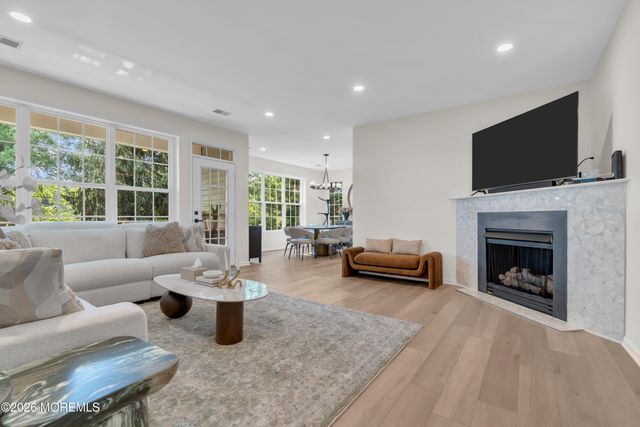 620 Saint Andrews Place, Manalapan, NJ 07726