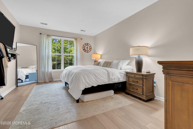 620 Saint Andrews Place, Manalapan, NJ 07726