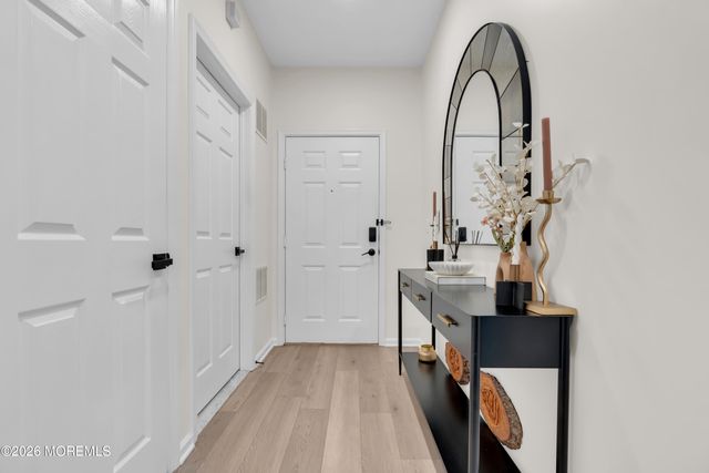620 Saint Andrews Place, Manalapan, NJ 07726