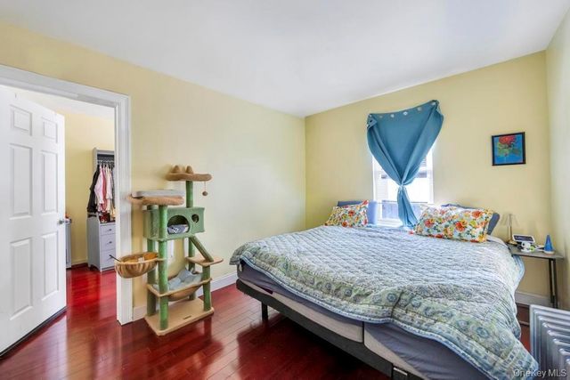 95-26 86th St, Ozone Park, NY 11416