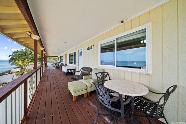 53-227 Kamehameha Highway, Hauula, HI 96717