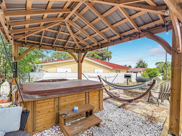 5433 FRONT DRIVE, Holiday, FL 34690