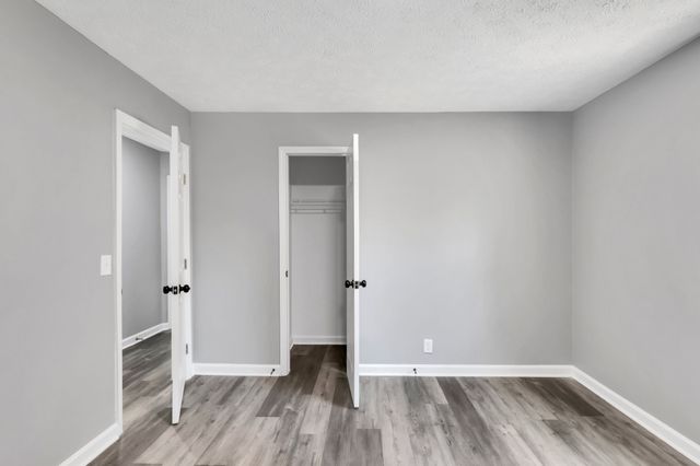 1806 Greerson Dr, Murfreesboro, TN 37130