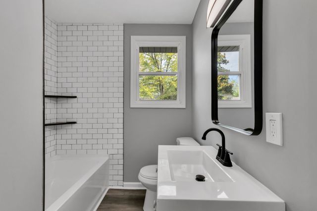 1806 Greerson Dr, Murfreesboro, TN 37130