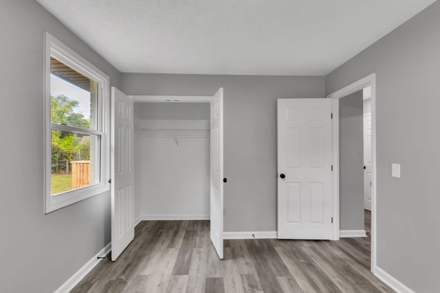 1806 Greerson Dr, Murfreesboro, TN 37130