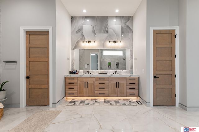 9191 S 176th Street, Bennet, NE 68317