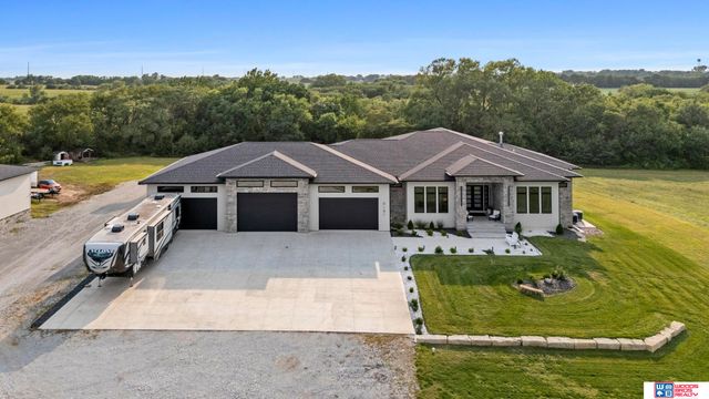 9191 S 176th Street, Bennet, NE 68317