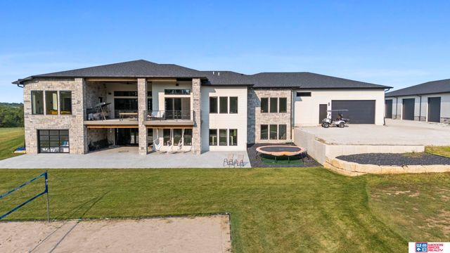 9191 S 176th Street, Bennet, NE 68317