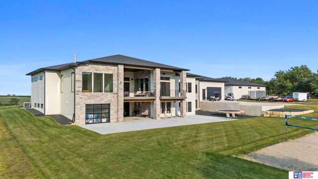 9191 S 176th Street, Bennet, NE 68317