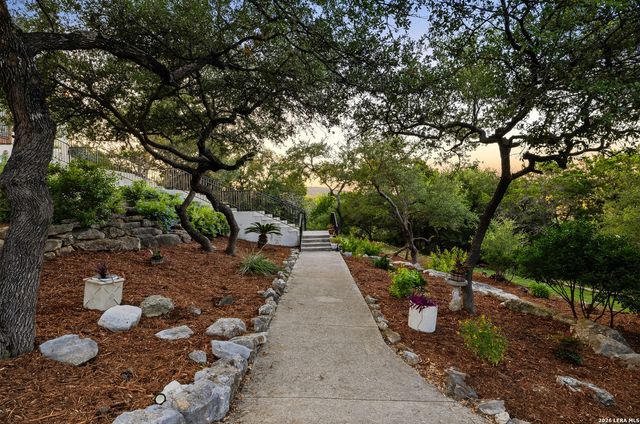 18875 Shadow Canyon, Helotes, TX 78023