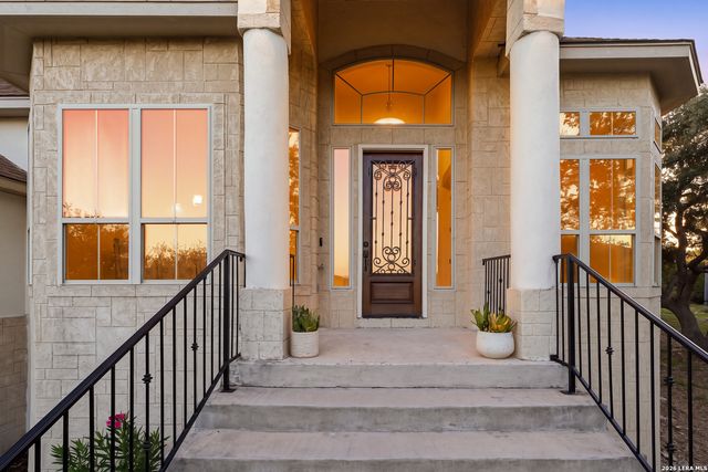 18875 Shadow Canyon, Helotes, TX 78023