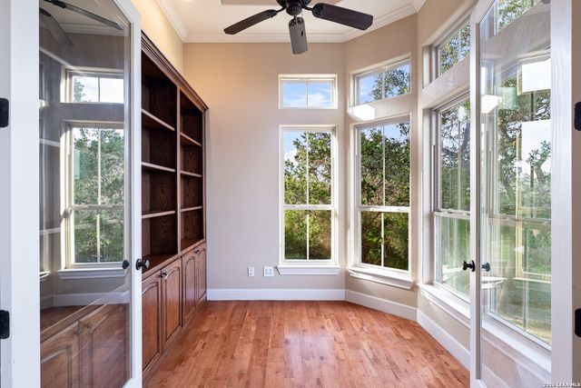 18875 Shadow Canyon, Helotes, TX 78023