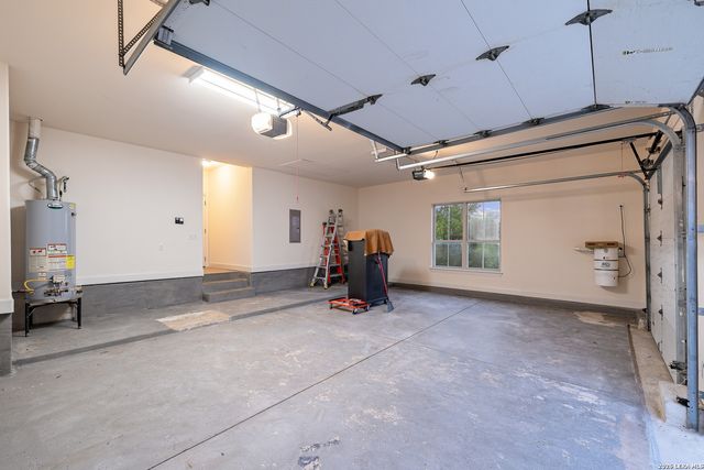 18875 Shadow Canyon, Helotes, TX 78023