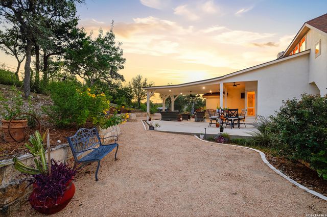 18875 Shadow Canyon, Helotes, TX 78023