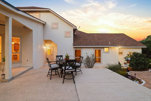 18875 Shadow Canyon, Helotes, TX 78023