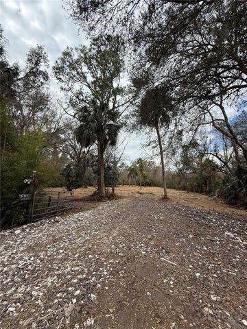 15030 N 301 HIGHWAY, Thonotosassa, FL 33592
