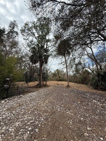 15030 N 301 HIGHWAY, Thonotosassa, FL 33592