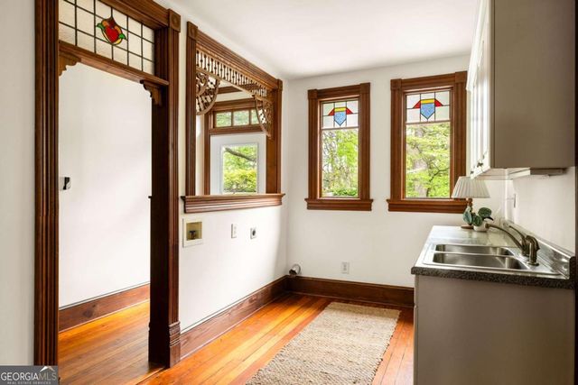 374 Park Avenue SE, Atlanta, GA 30312