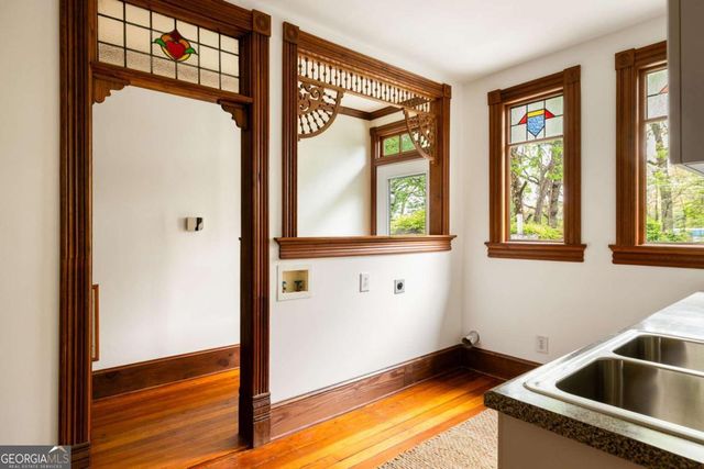 374 Park Avenue SE, Atlanta, GA 30312