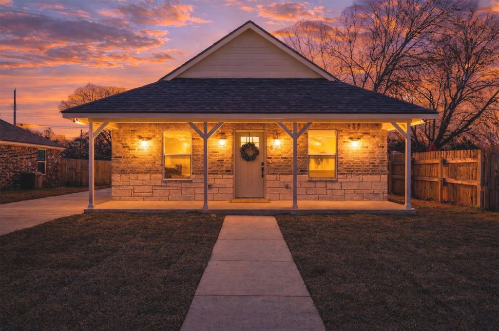 621 Delano Street, Waco, TX 76704