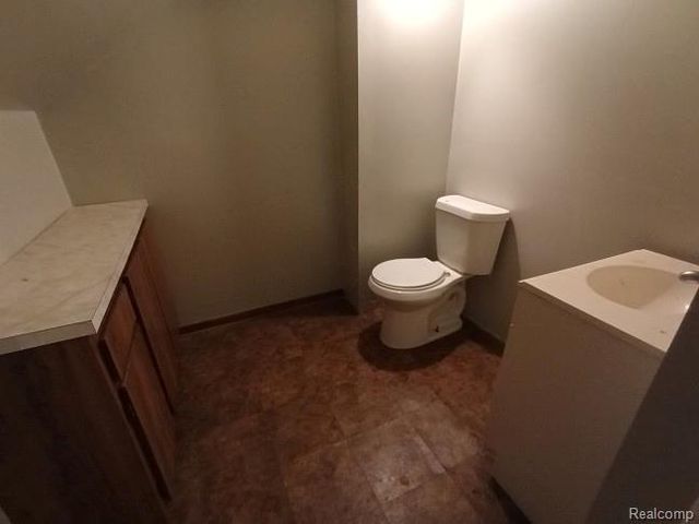 15503 EDMORE Drive, Detroit, MI 48205